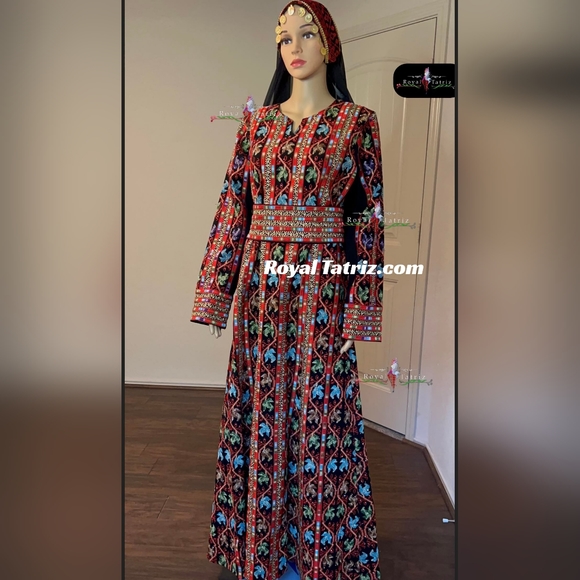 Tatreez,Long Fully embroidery Palestinian Thoub. - Picture 3 of 5